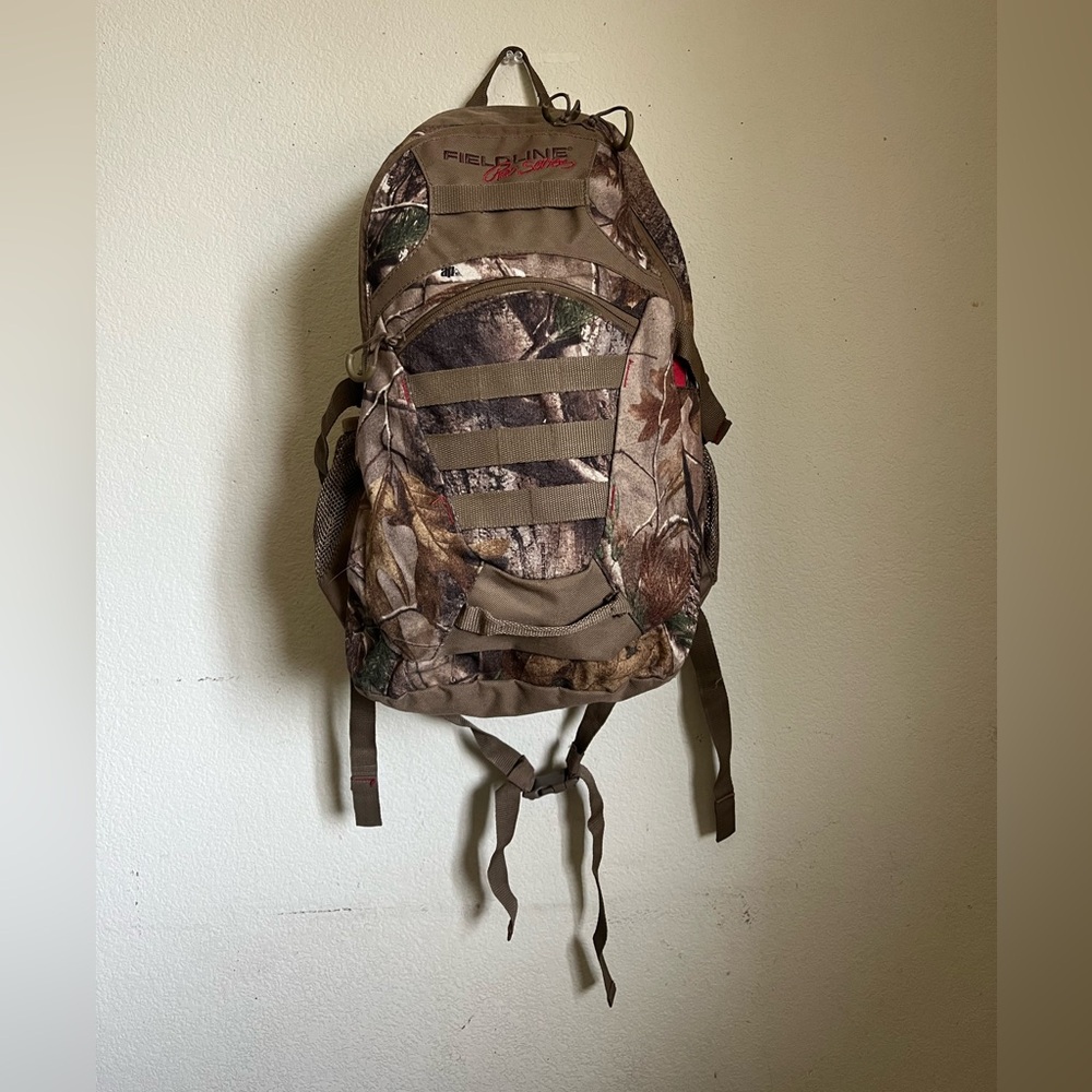 Fieldline Pro Series Camo backpack.